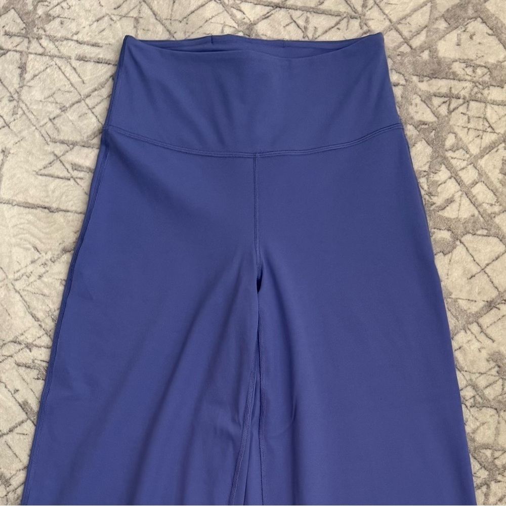Athleta Elation Wide Crop Pant Powervita Yoga Leggings Blue Purple S - Picture 5 of 9